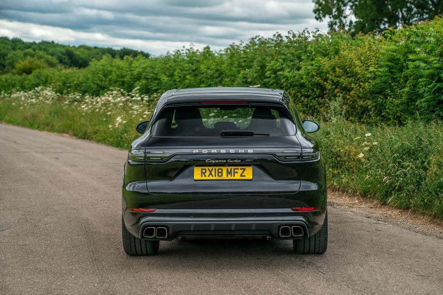  Porsche Cayenne Turbo (PO536) 2018 года  (UK) (фото 6 из 20)